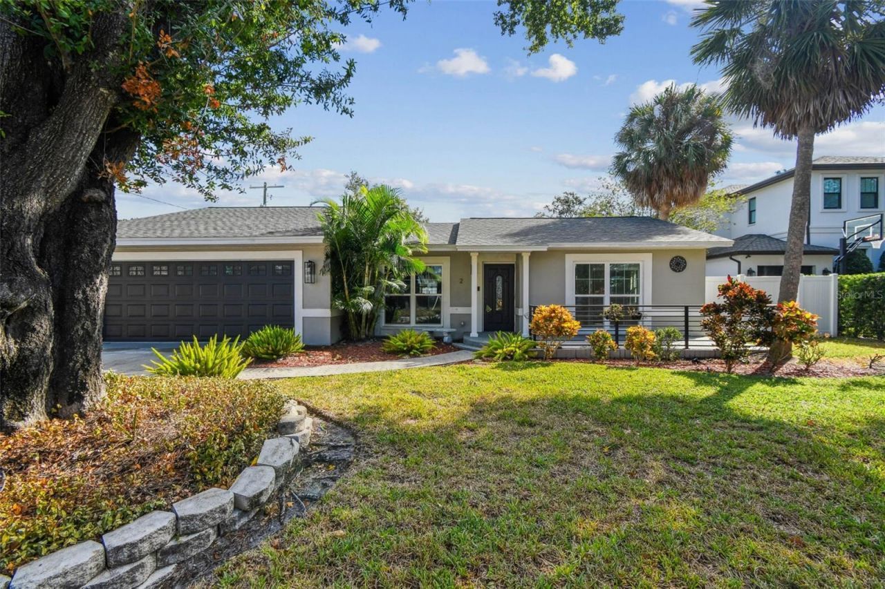 2 S Treasure Drive, Tampa, FL 33609 Photo