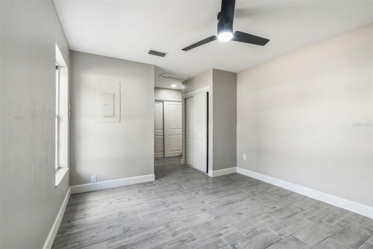2 S Treasure Drive, Tampa, FL 33609 Photo