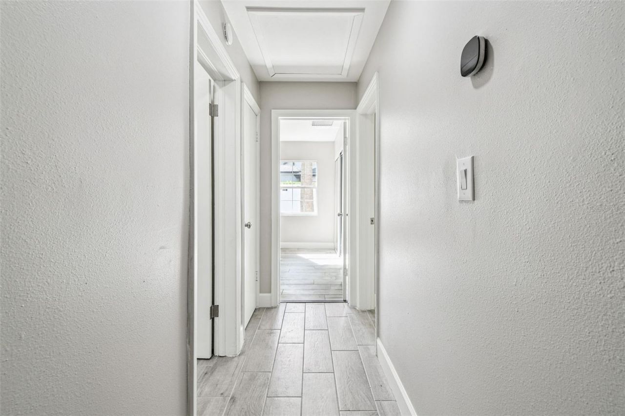 2 S Treasure Drive, Tampa, FL 33609 Photo