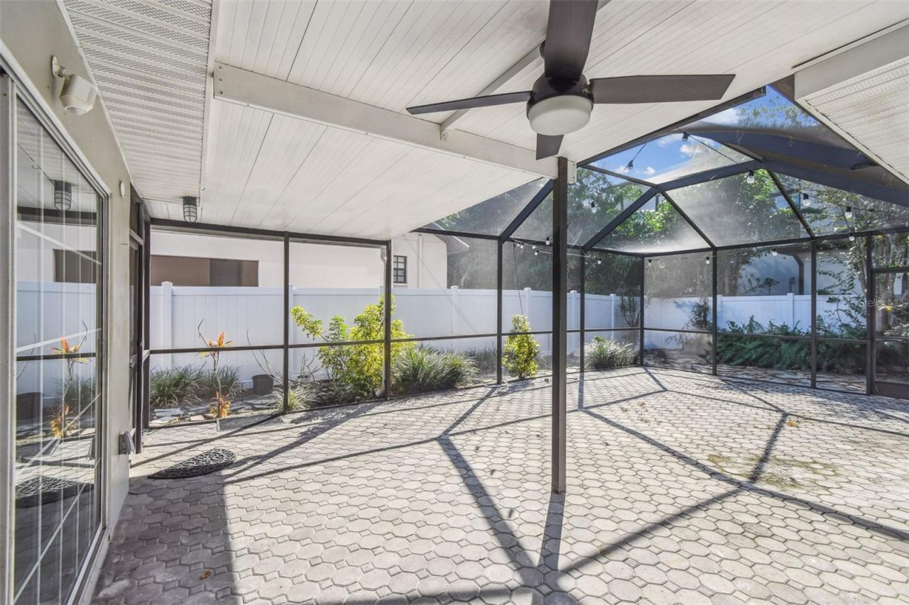 2 S Treasure Drive, Tampa, FL 33609 Photo