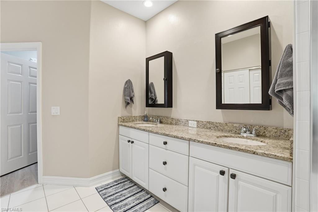 20687 Wildcat Run Dr, Unit 201, Estero, FL 33928 Photo