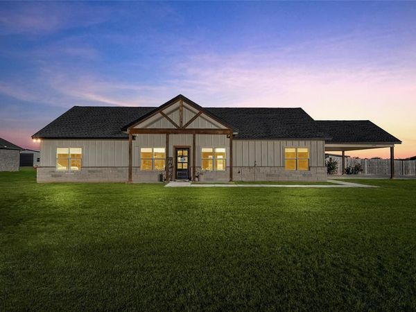 1973 Jackson Lane, China Spring, TX 76633