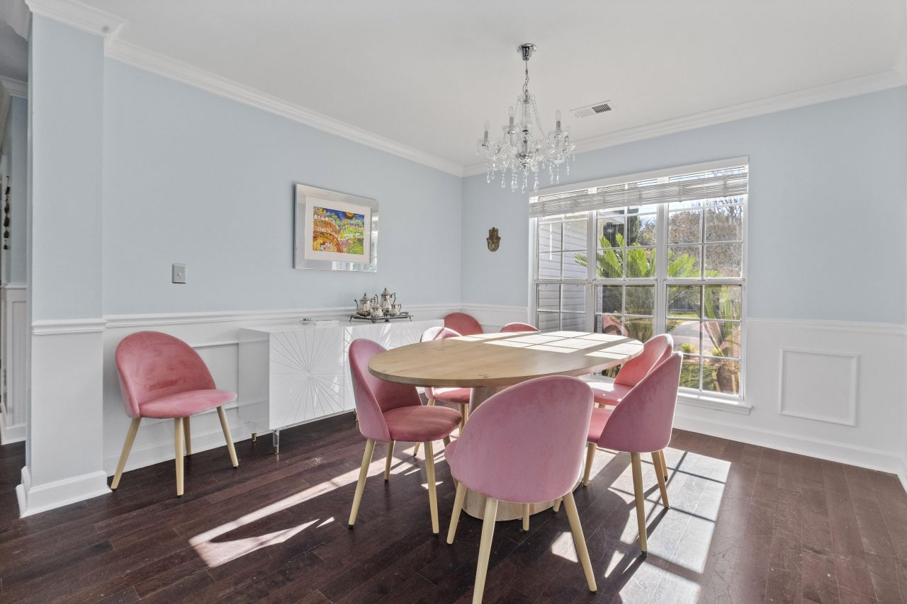 1504 Old Village Drive Photo 12