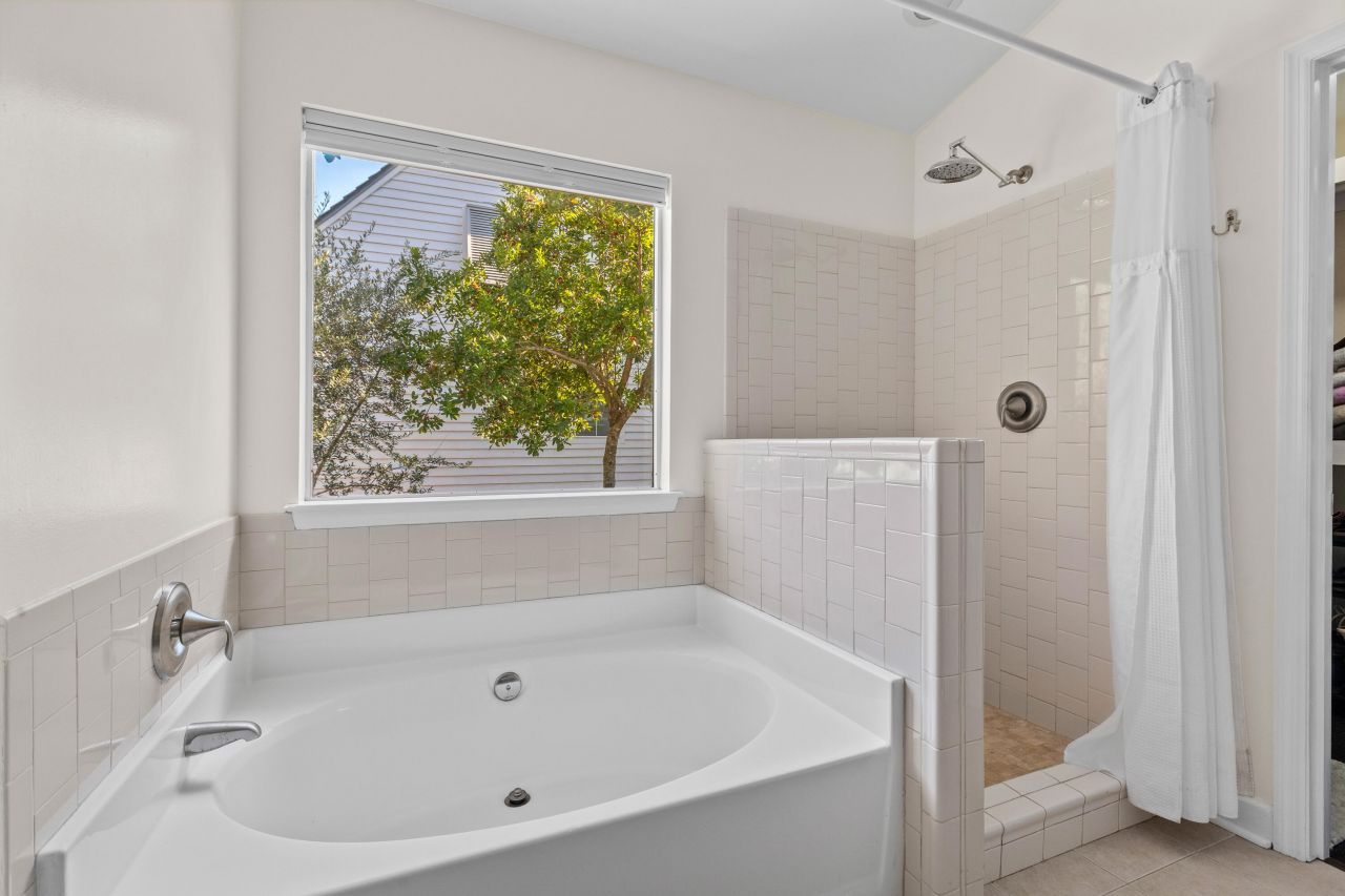 1504 Old Village Drive Photo 23