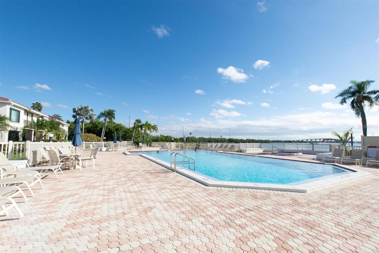 6365 Bahia Del Mar Boulevard, Unit 106, Saint Petersburg, FL 33715 Photo