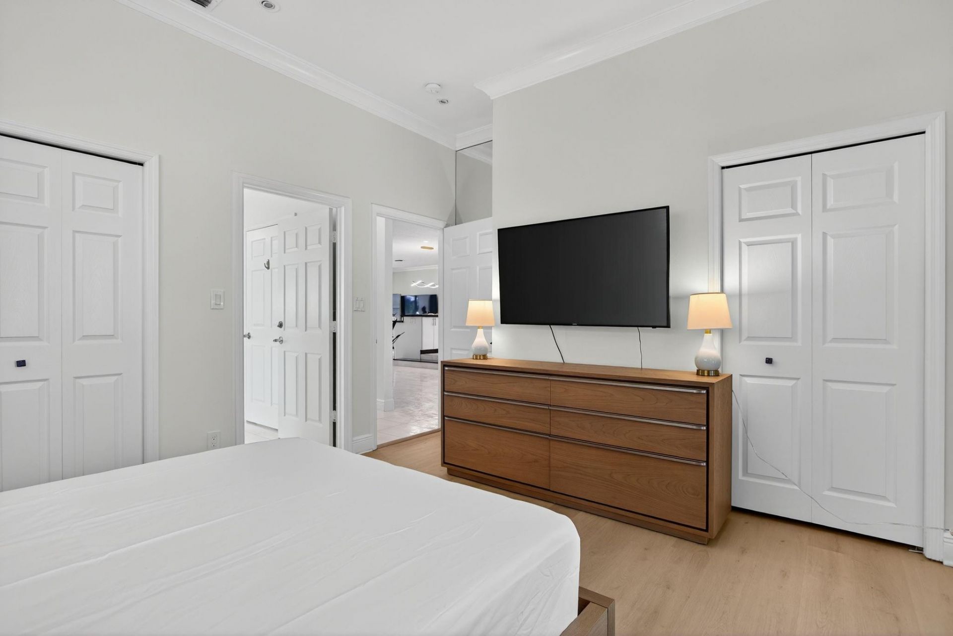 513 S Riverside Drive, Pompano Beach, FL 33062 Photo