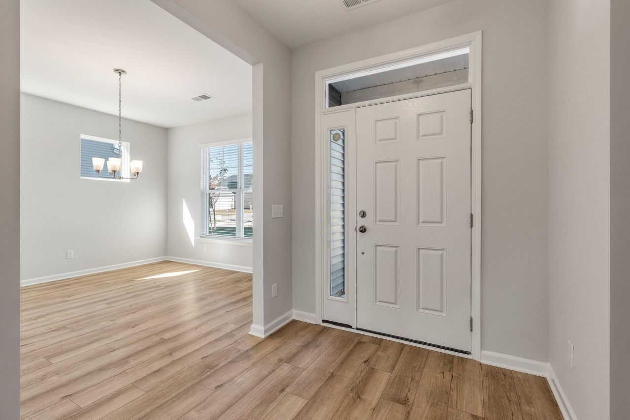 124 Palfrey Drive Photo 6