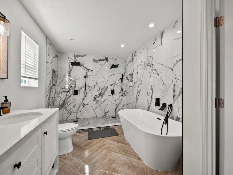 4677 E Livingston Avenue, Columbus, OH 43227 Photo 15