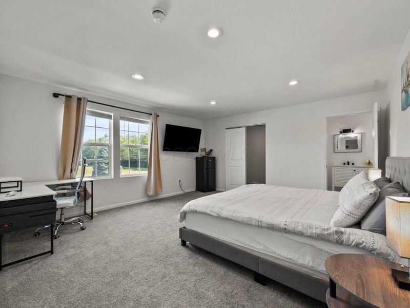 4677 E Livingston Avenue, Columbus, OH 43227 Photo 18