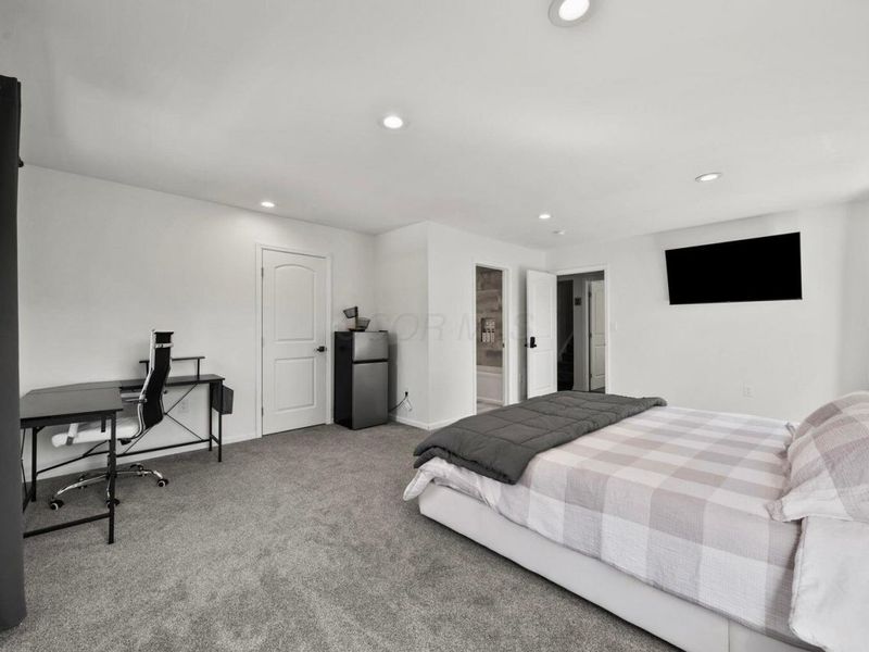 4677 E Livingston Avenue, Columbus, OH 43227 Photo 25