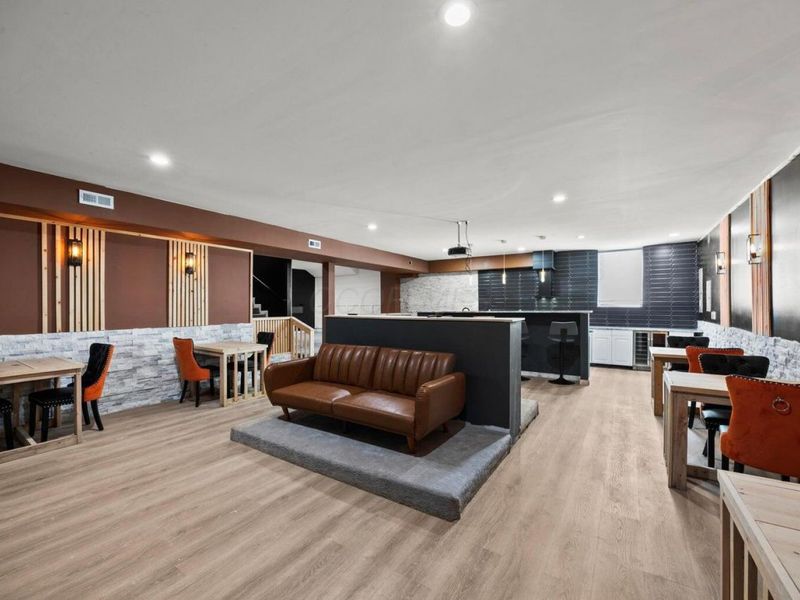 4677 E Livingston Avenue, Columbus, OH 43227 Photo 37