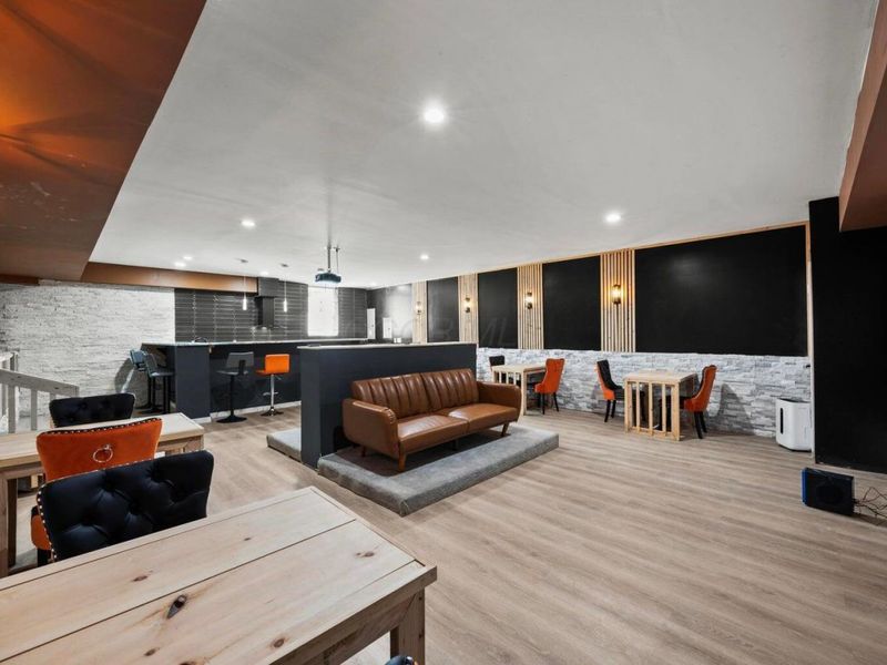 4677 E Livingston Avenue, Columbus, OH 43227 Photo 38