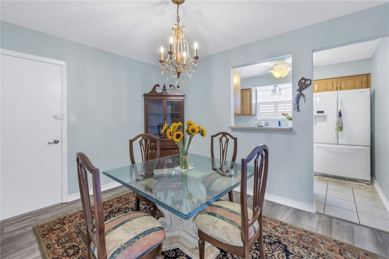 4115 34th Way S, Unit 195, Saint Petersburg, FL 33711 Photo