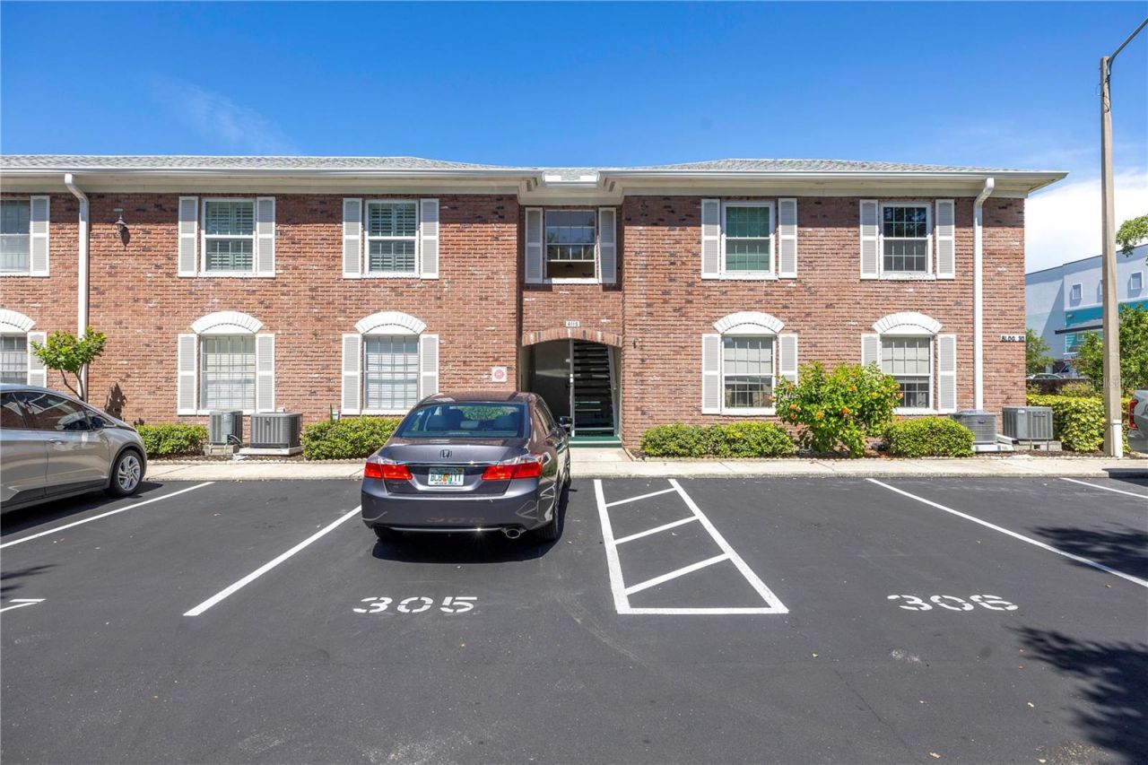 4115 34th Way S, Unit 195, Saint Petersburg, FL 33711 Photo