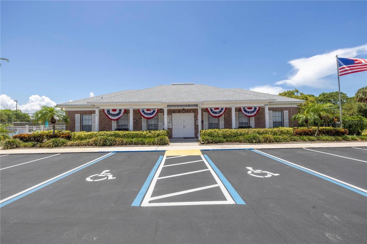 4115 34th Way S, Unit 195, Saint Petersburg, FL 33711 Photo