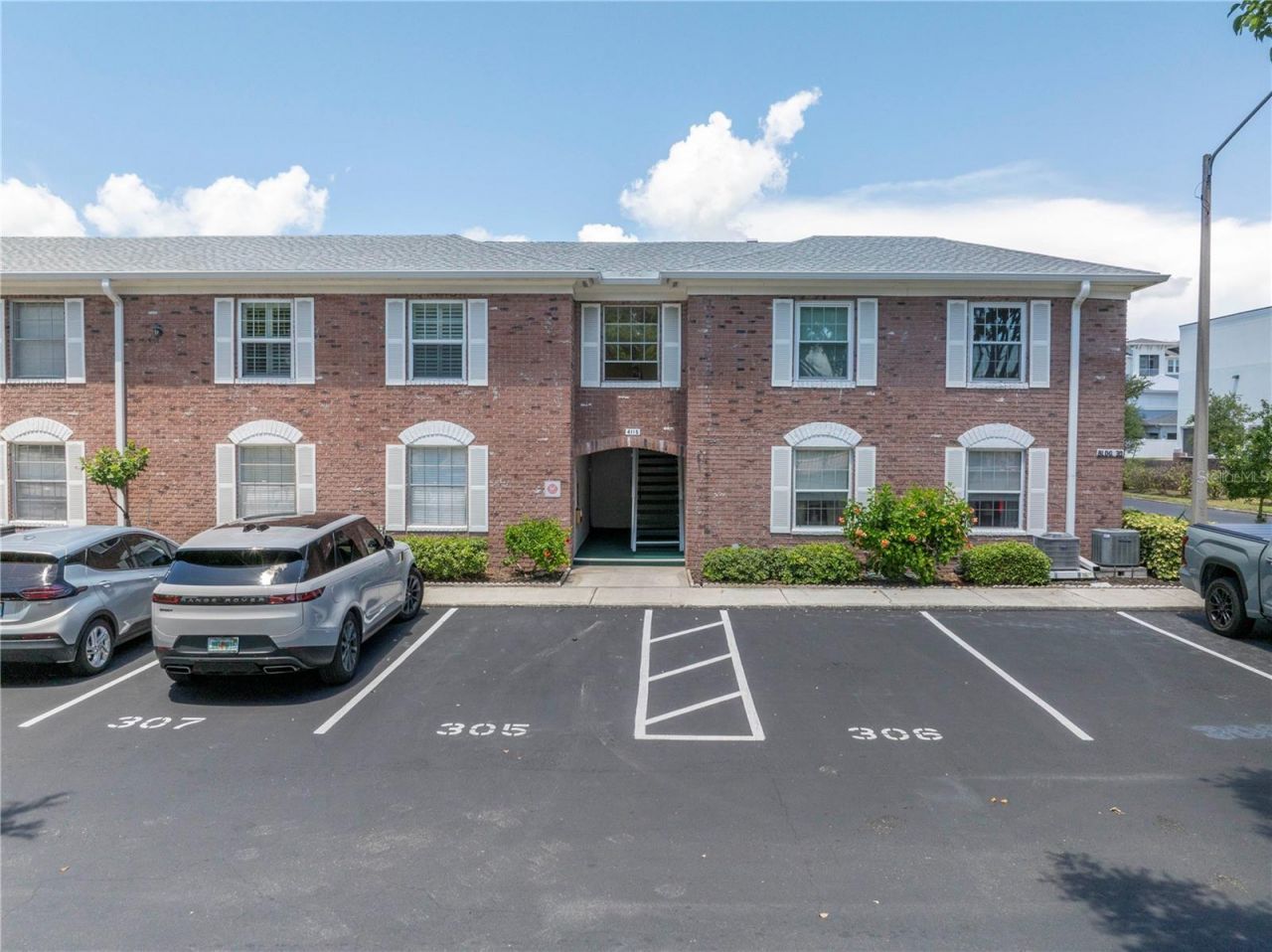 4115 34th Way S, Unit 195, Saint Petersburg, FL 33711 Photo