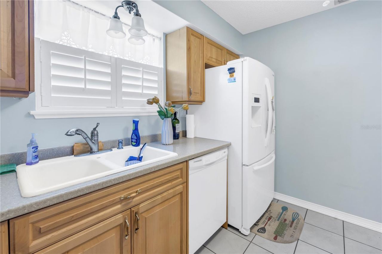 4115 34th Way S, Unit 195, Saint Petersburg, FL 33711 Photo