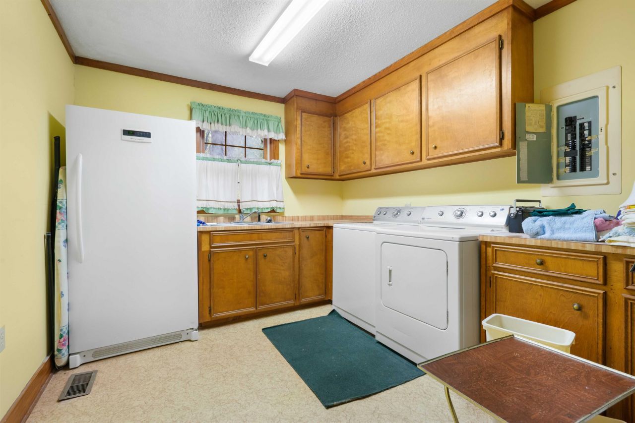 3644 Lake Marston Drive Photo 43