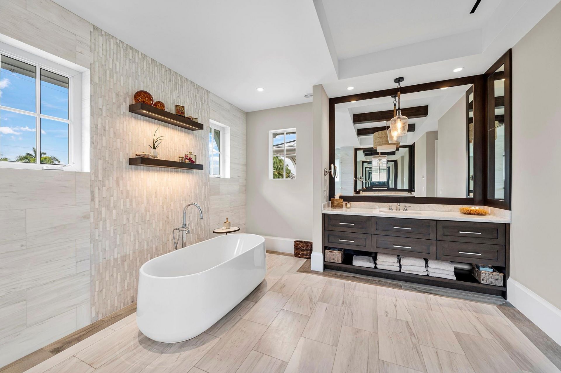 1900 Intracoastal Dr, Fort Lauderdale, FL 33305 Photo