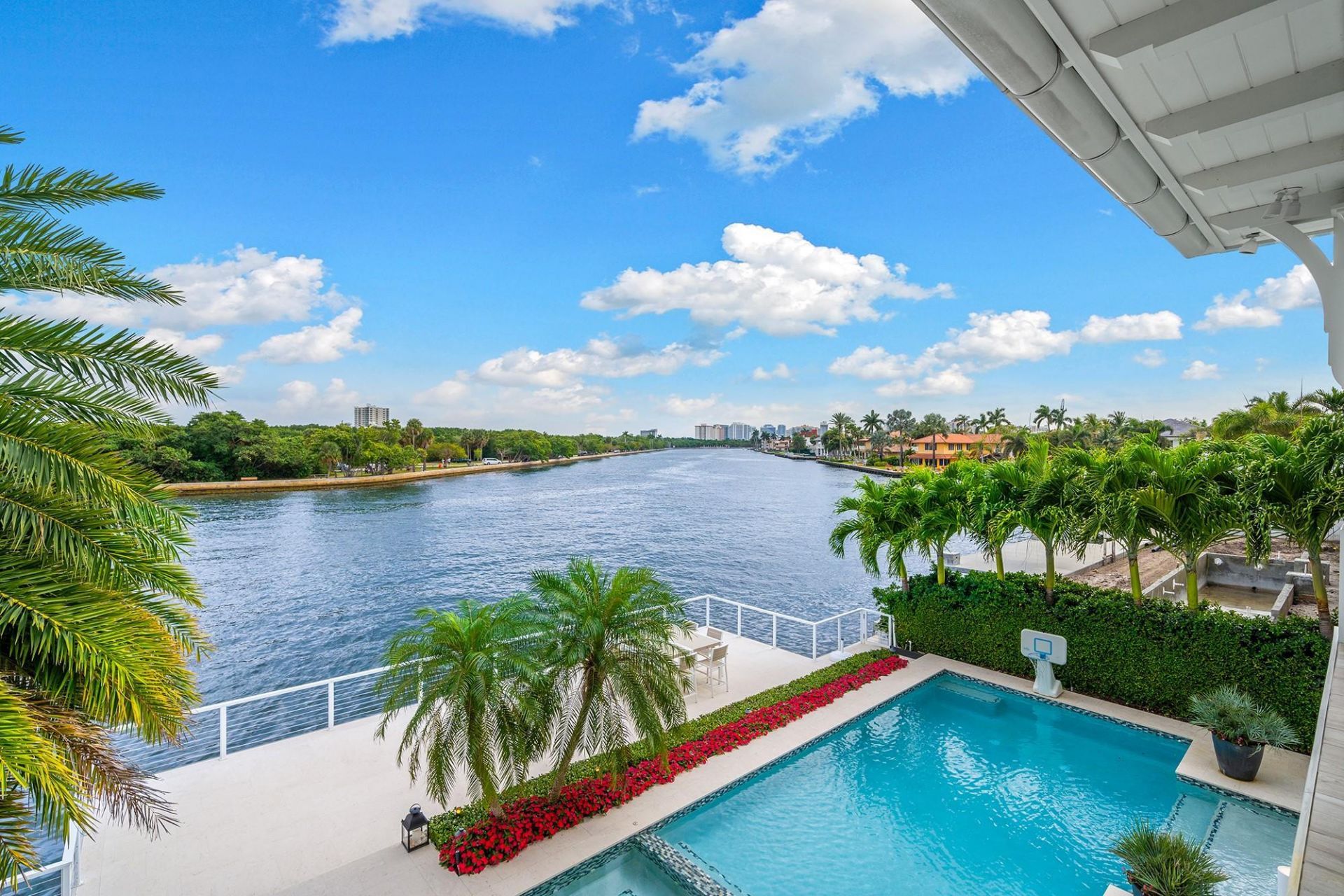 1900 Intracoastal Dr, Fort Lauderdale, FL 33305 Photo
