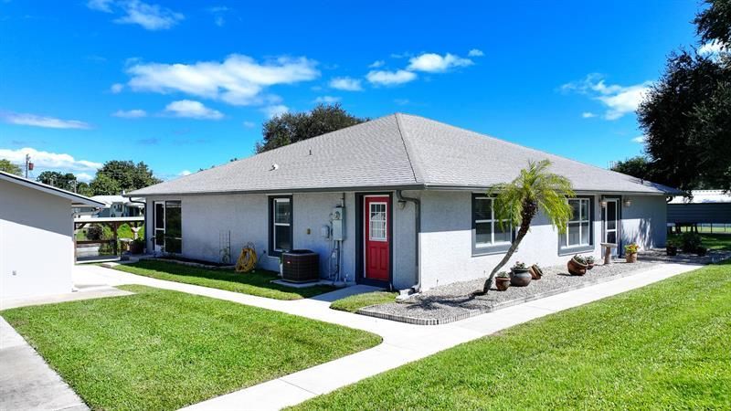 1069 9th Street, Okeechobee, FL 34974 Photo