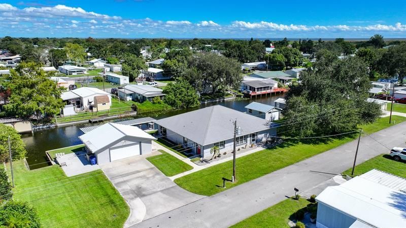 1069 9th Street, Okeechobee, FL 34974 Photo