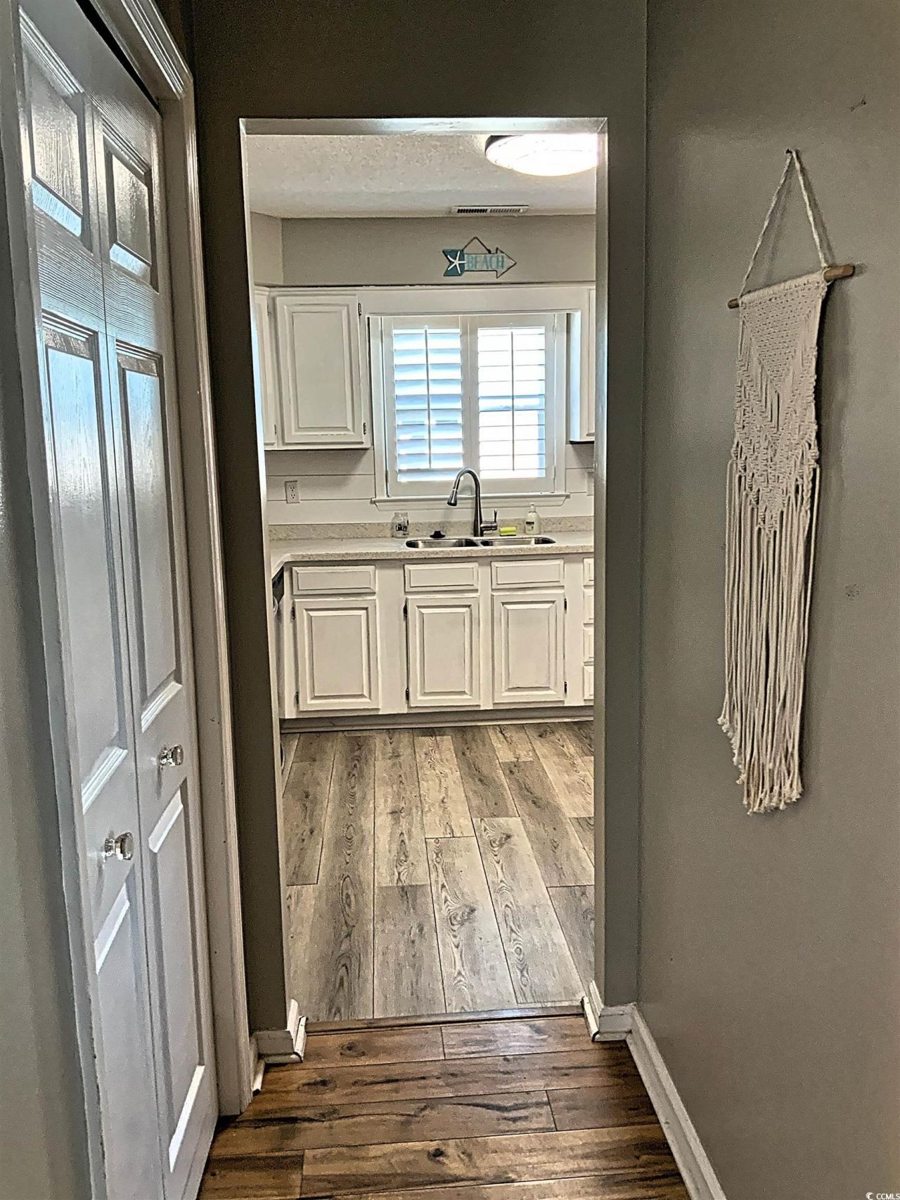 634 Cypress Ln. Photo 11