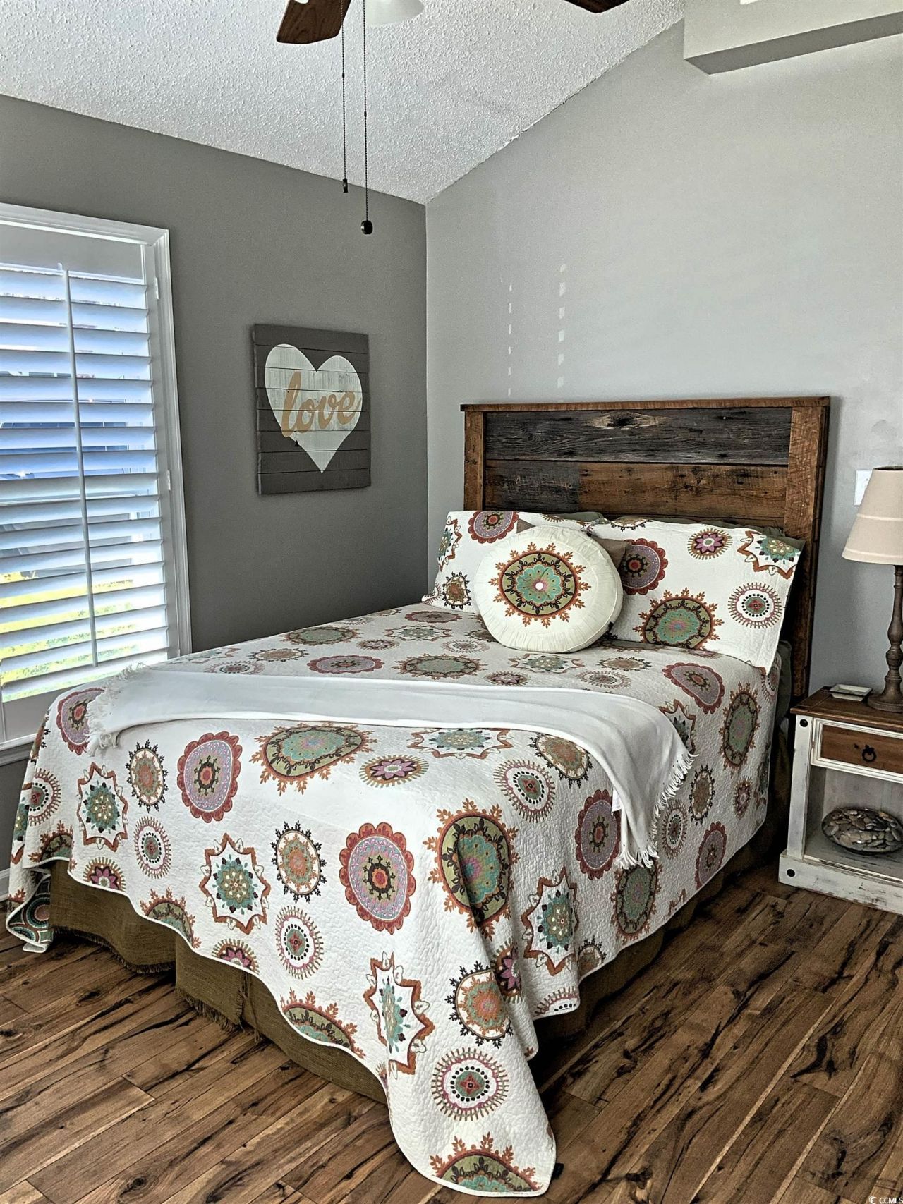 634 Cypress Ln. Photo 12