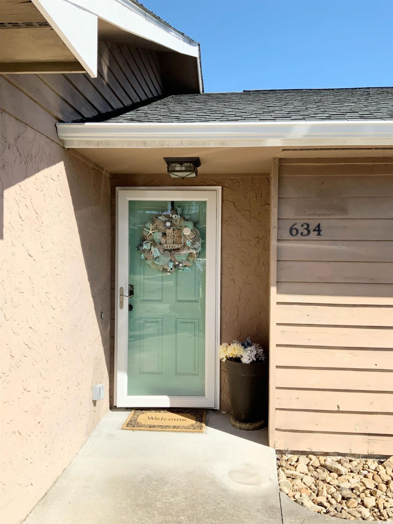 634 Cypress Ln. Photo 3