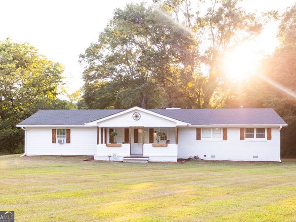 1585 Flat Rock Road, Covington, GA 30014