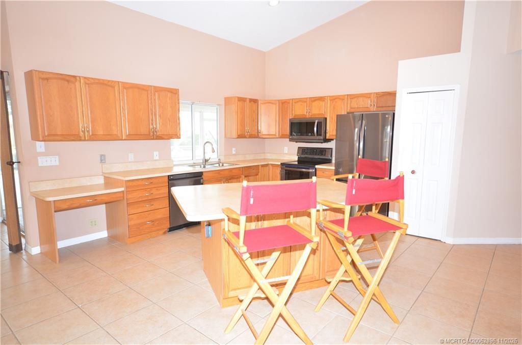 321 SE Cork Road, Port Saint Lucie, FL 34984 Photo