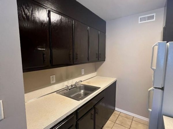 41 Artist Lake Drive, Brookhaven, NY 11953