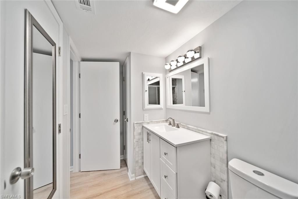 16881 Davis Rd, Unit 721, Fort Myers, FL 33908 Photo