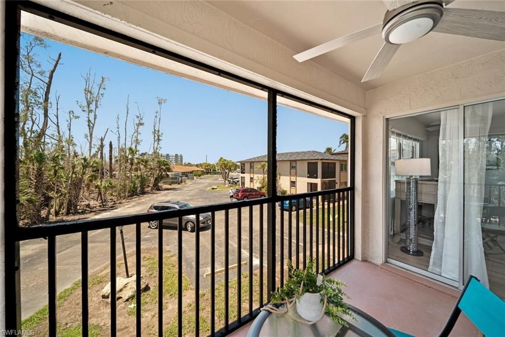16881 Davis Rd, Unit 721, Fort Myers, FL 33908 Photo