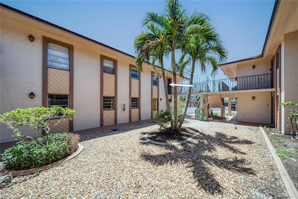 16881 Davis Rd, Unit 721, Fort Myers, FL 33908 Photo