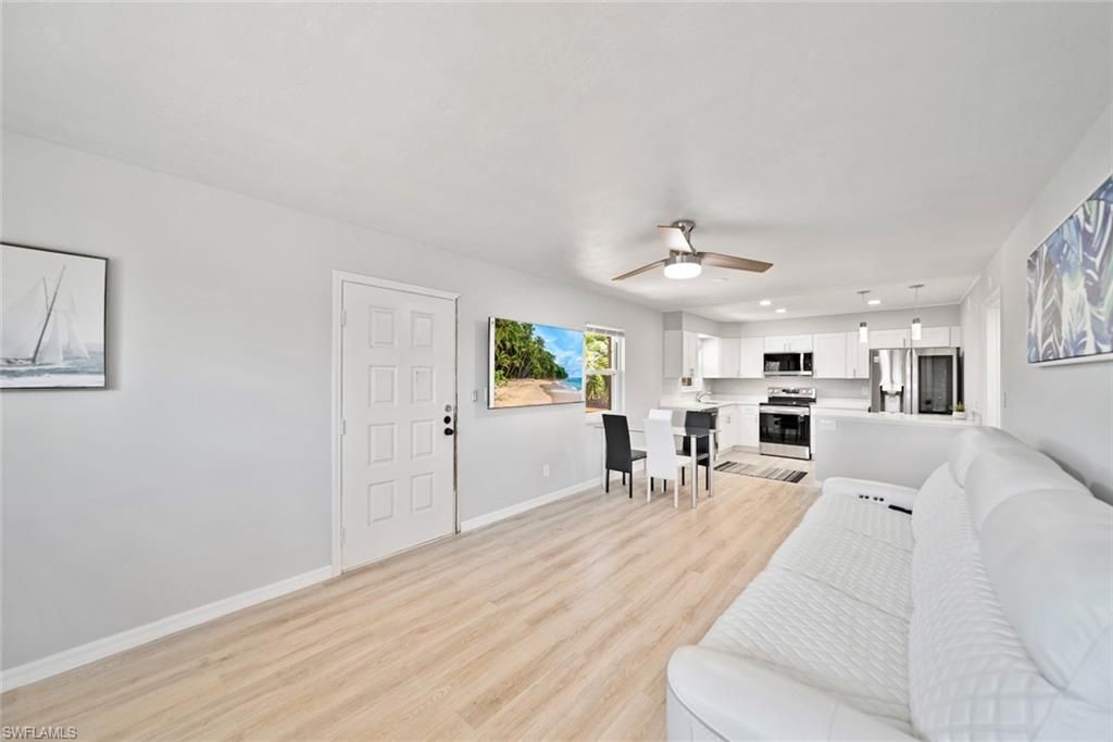 16881 Davis Rd, Unit 721, Fort Myers, FL 33908 Photo