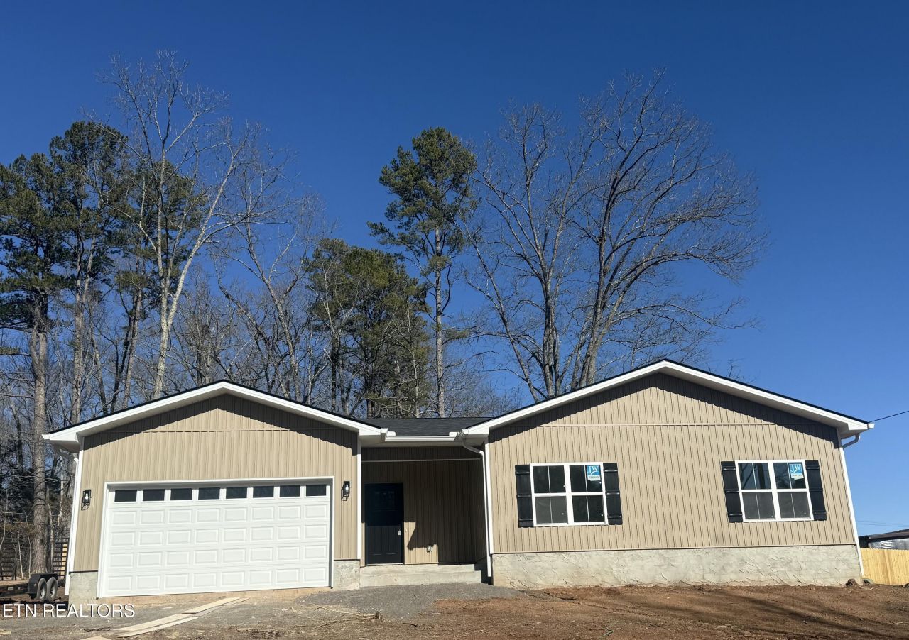 5718 Zurich Way, Knoxville, TN 37918 Main Photo