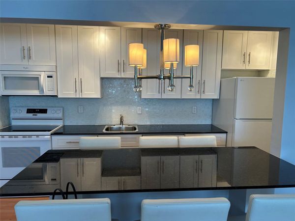 1821 NE 62nd St, Unit 331, Fort Lauderdale, FL 33308