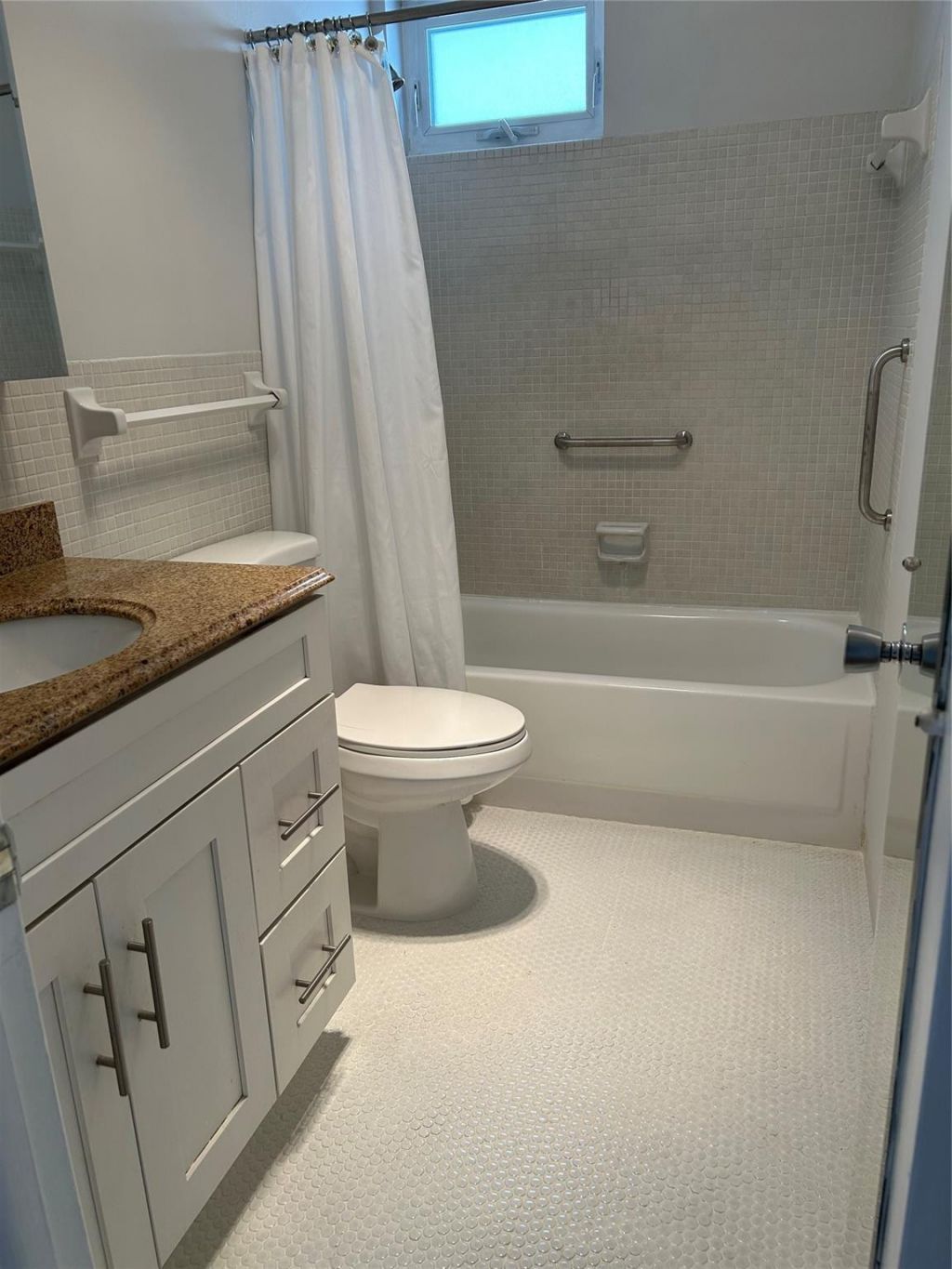 1821 NE 62nd Street, Unit 331, Fort Lauderdale, FL 33308 Photo