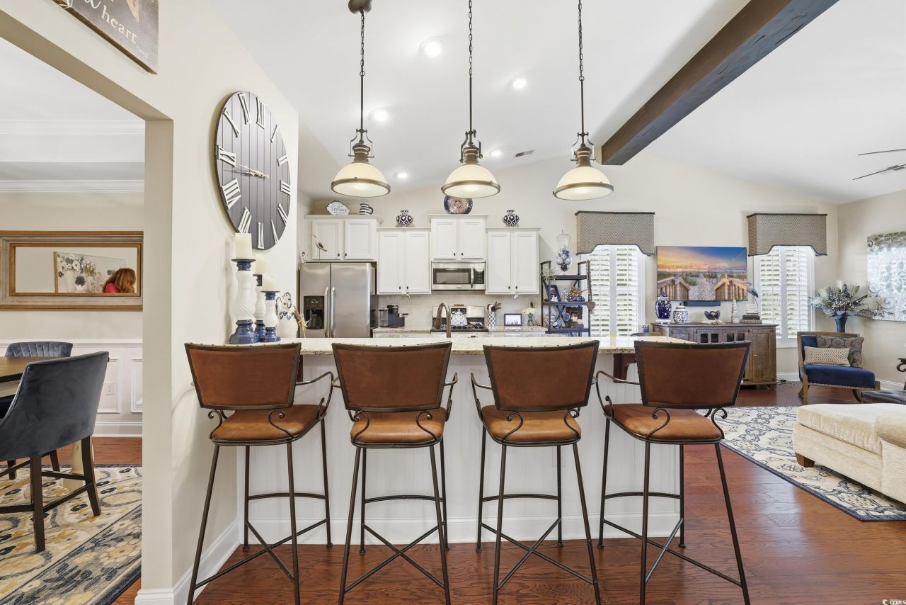 140 Parmelee Dr. Photo 12