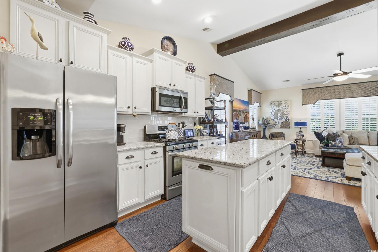 140 Parmelee Dr. Photo 16