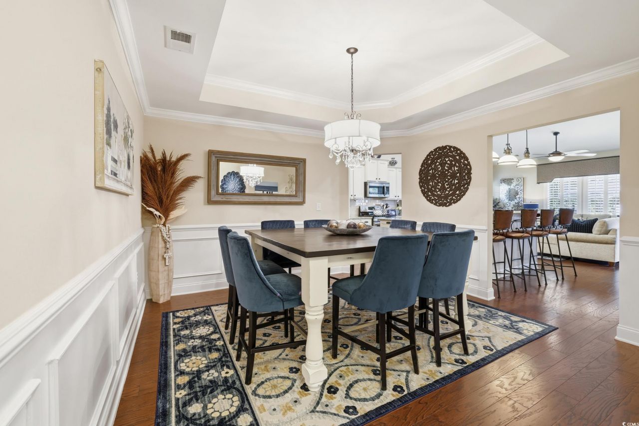 140 Parmelee Dr. Photo 8