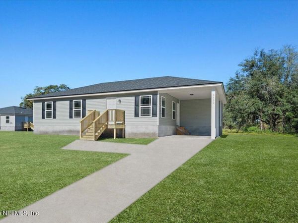 5432 LAREDO Street, Keystone Heights, FL 32656