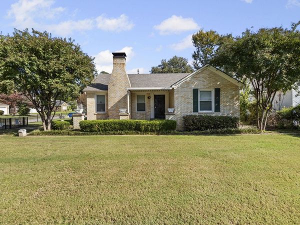 386 N HIGHLAND ST, Memphis, TN 38122