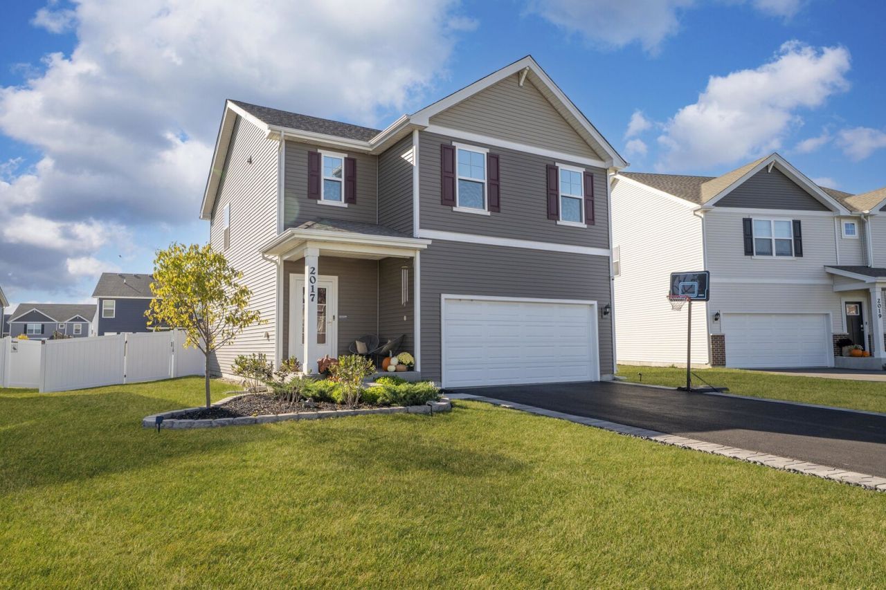 2017 Lilyana Lane, Plainfield, IL 60586 Main Photo