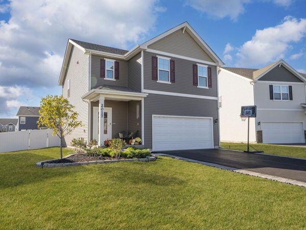 2017 Lilyana Lane, Plainfield, IL 60586