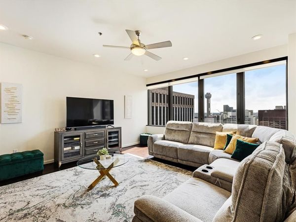 1200 Main Street, Unit 1404, Dallas, TX 75202