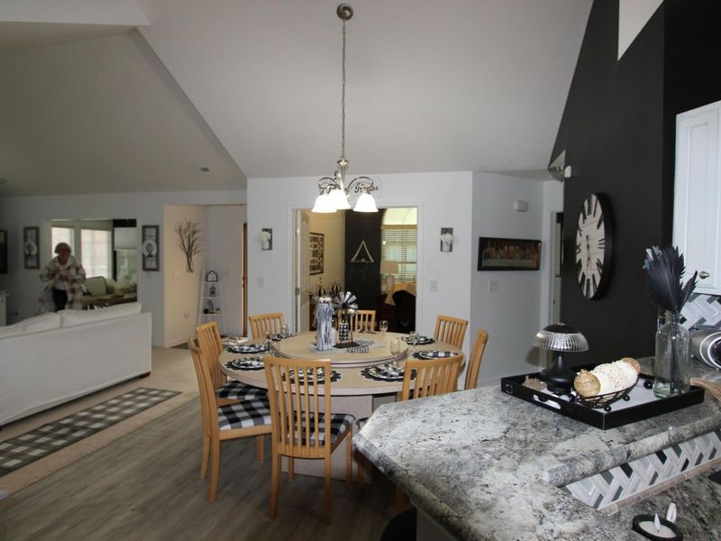 1545 Center Park Drive, Marion, OH 43302 Photo 12