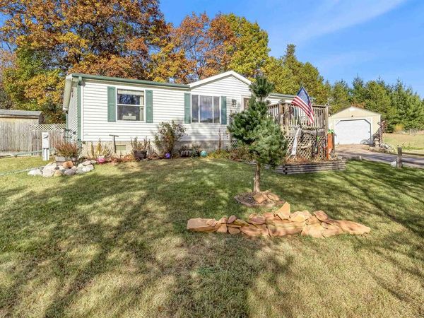 1376 Fern Lane, Wisconsin Dells, WI 53965