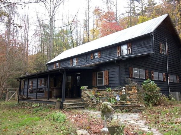 5668 Longbottom Road, Hays, NC 28635